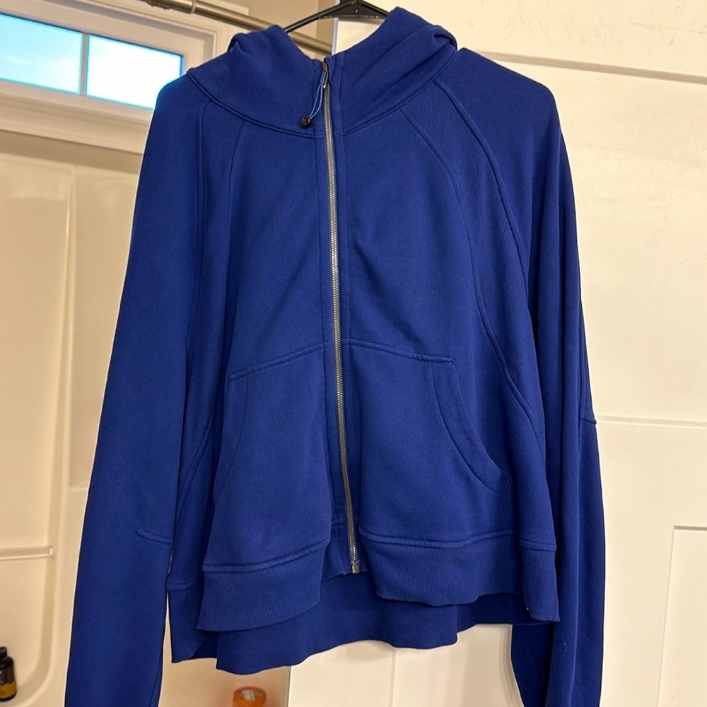 Lululemon scuba
